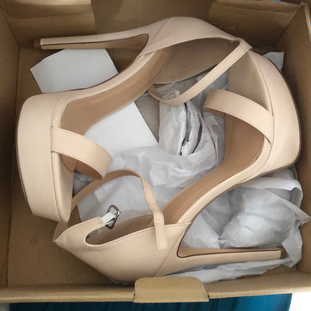 Boohoo platform heels